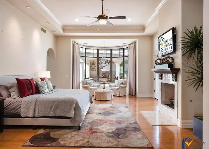 Pickleballtheatergymheated Poolestate Villa