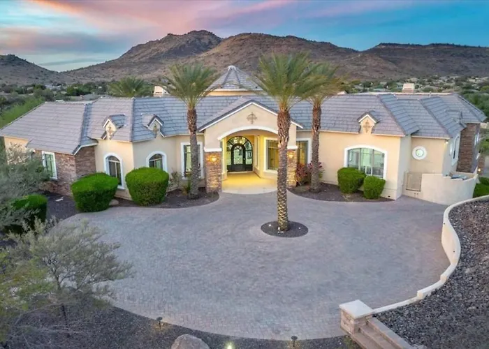 Pickleballtheatergymheated Poolestate Villa *