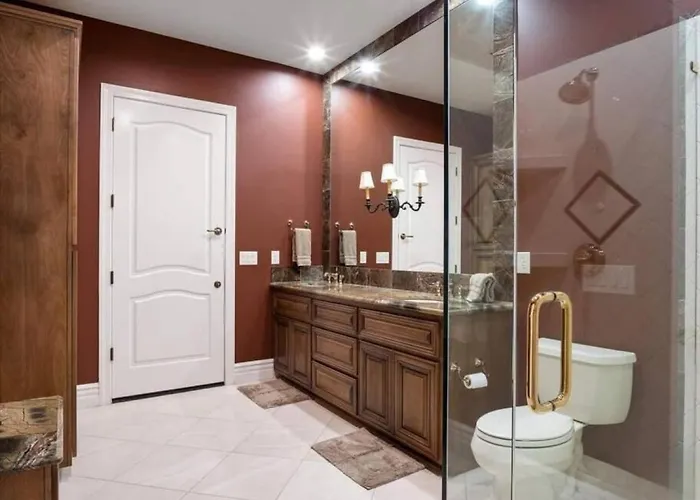 Villa Pickleballtheatergymheated Poolestate Phoenix